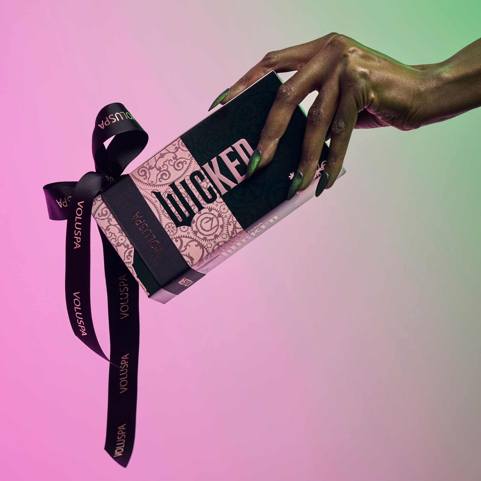 Pink Goes Good With Green - Mini Tin Gift Set - Image 2