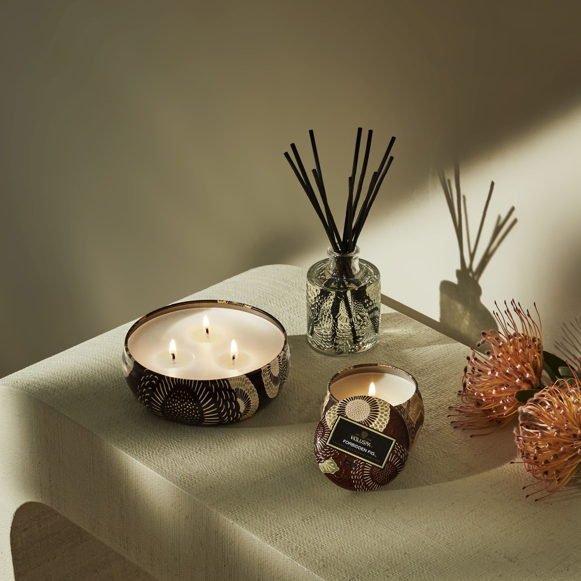 Forbidden Fig - Mini Tin Candle - Image 3