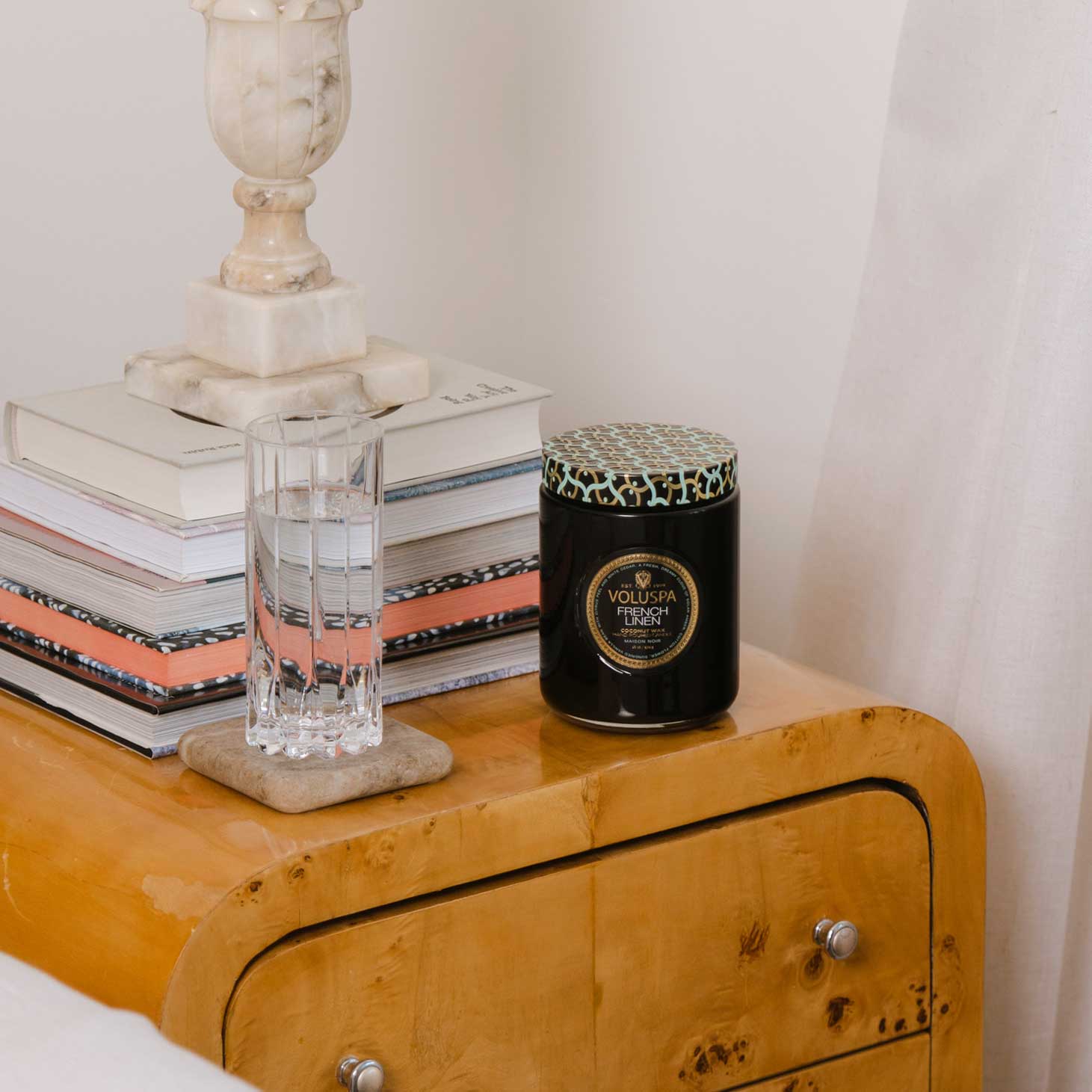 French Linen - Large Jar Candle - Image 2