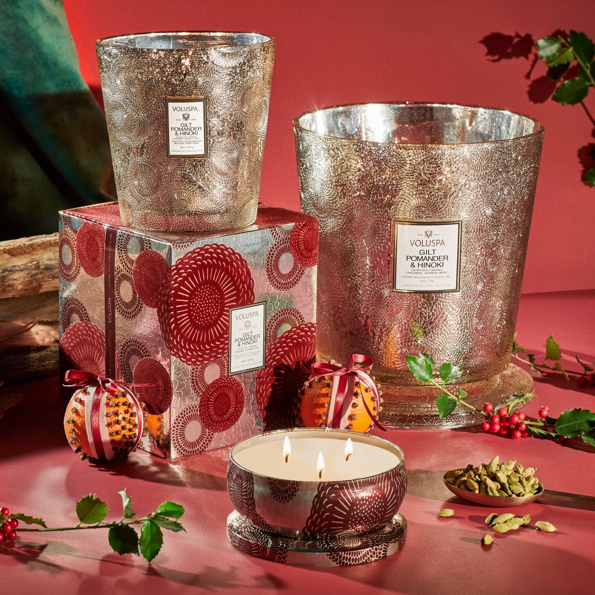 Gilt Pomander & Hinoki - 5 Wick Hearth Candle - Image 3